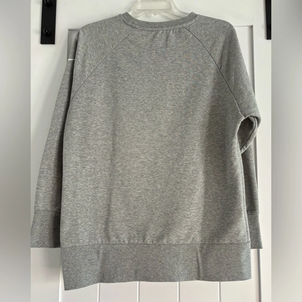 Nike DriFit Crewneck